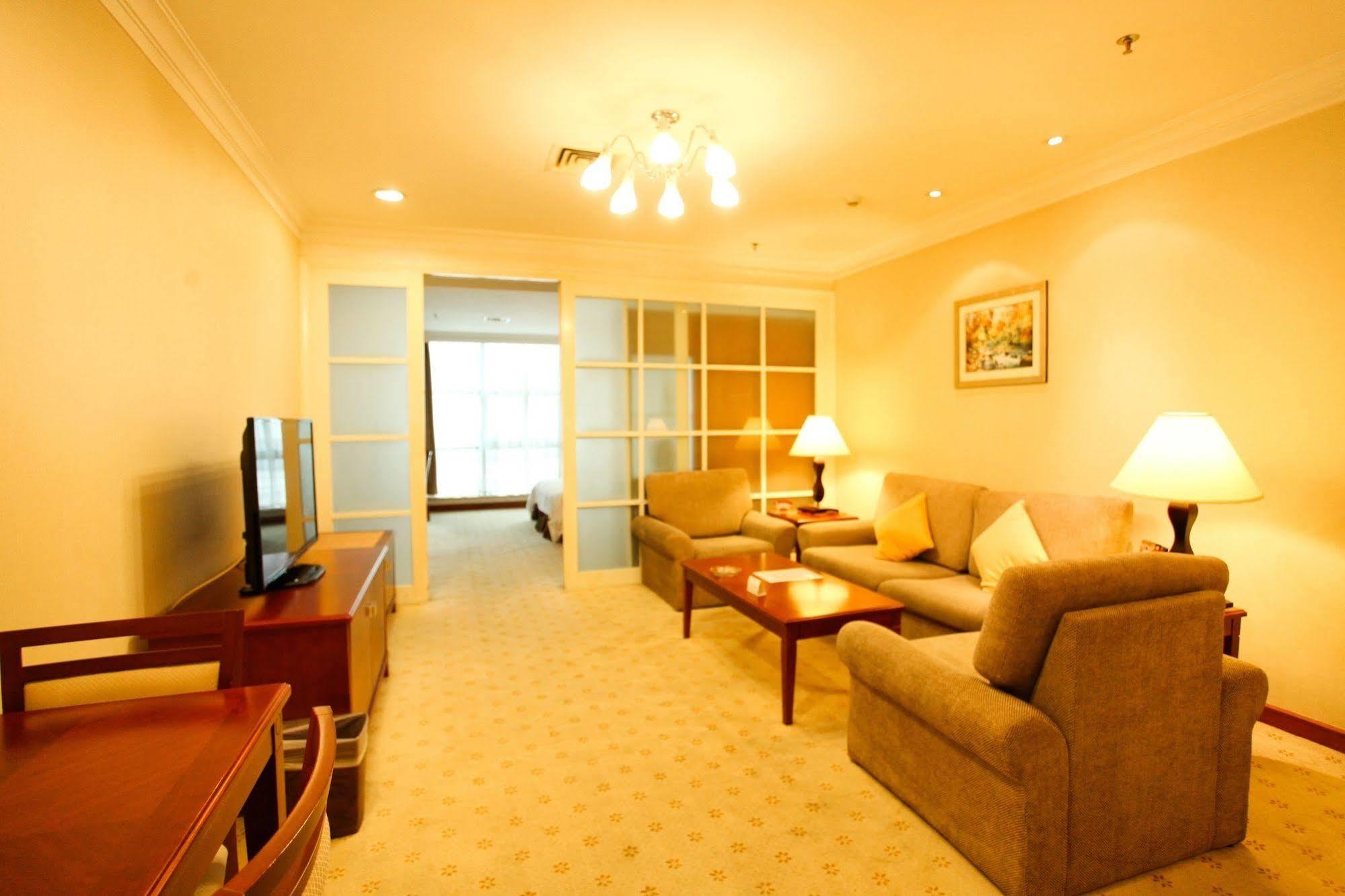 Shenzhen Dongmen Metropark Suites Hotel エクステリア 写真