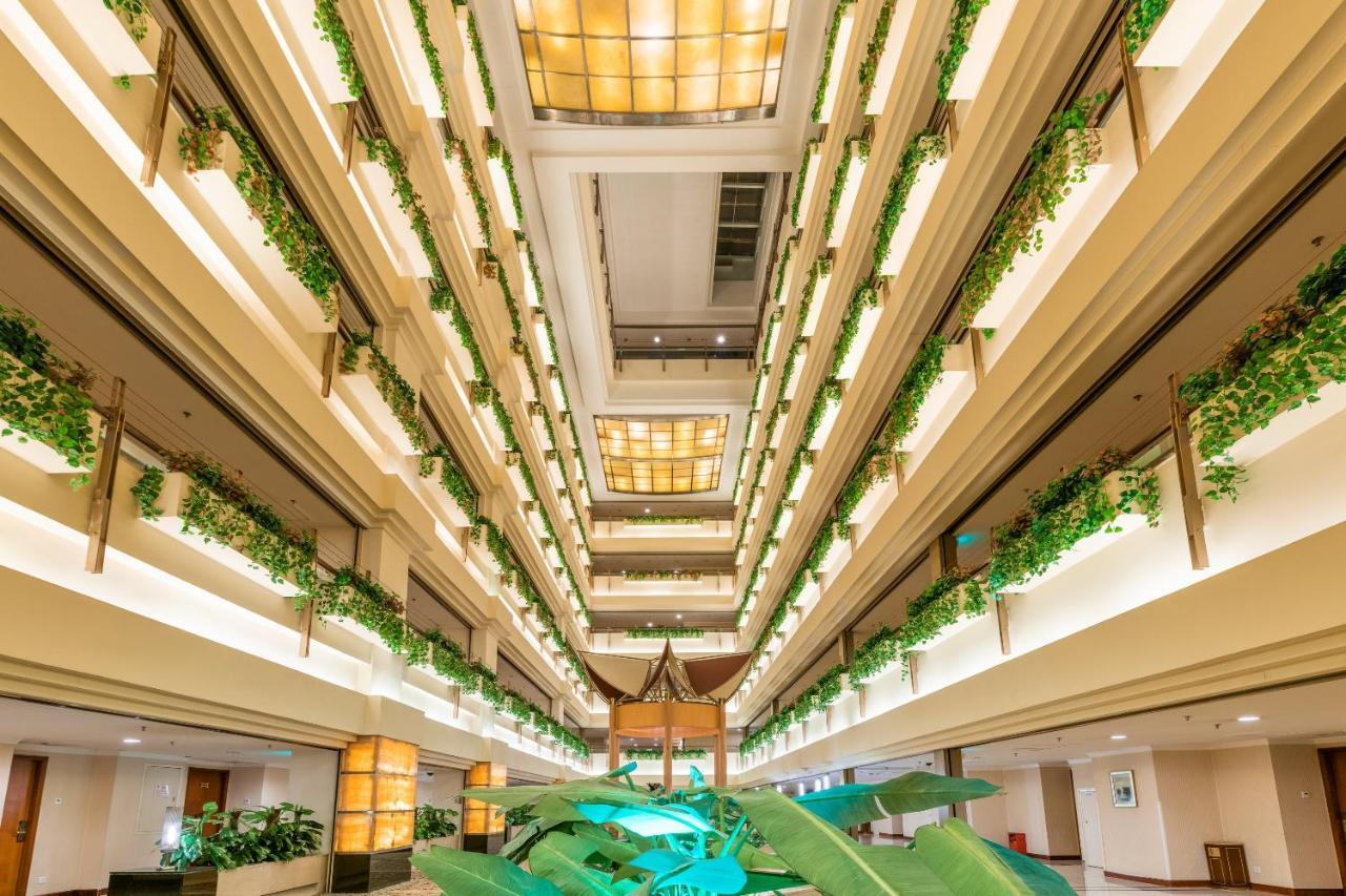 Shenzhen Dongmen Metropark Suites Hotel エクステリア 写真